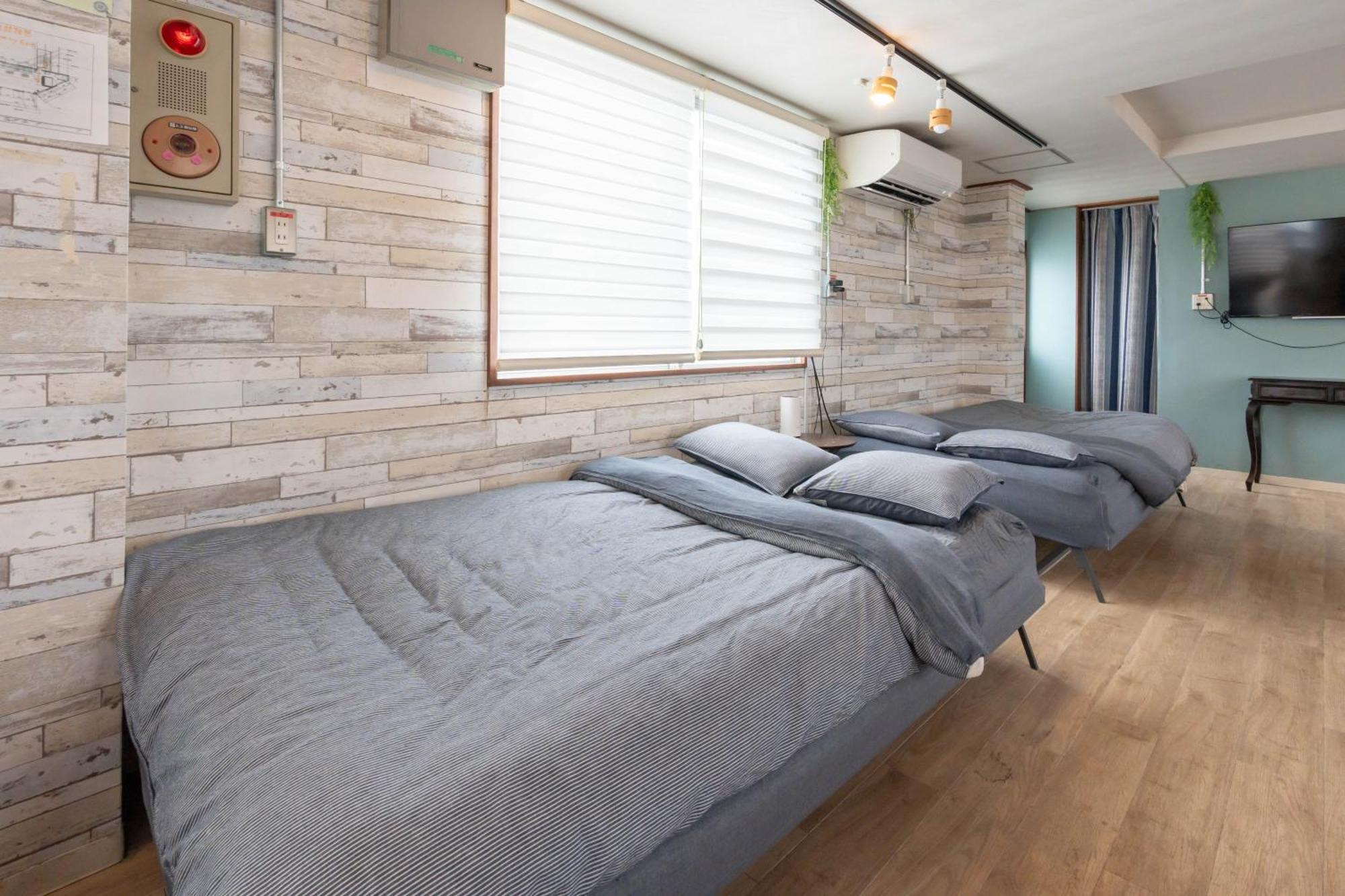 U.House Aparthotel Osaka Exterior photo